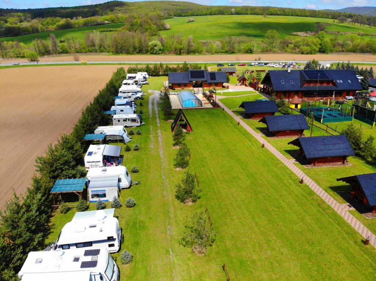 Camp Pacho Prievidza Exterior foto